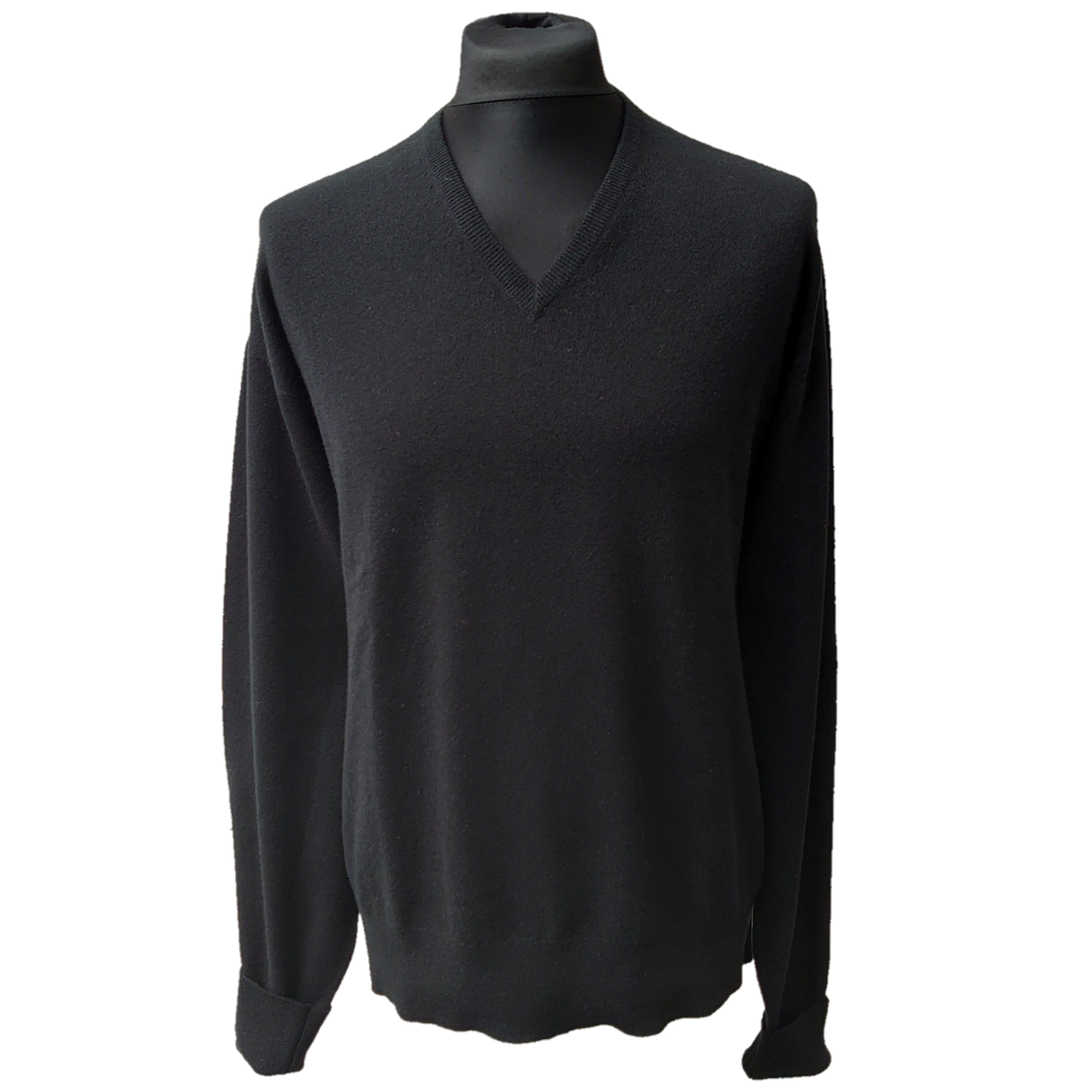 Relaxed Fit Cashmere V-Neck Jumper With Turnback Cuffs