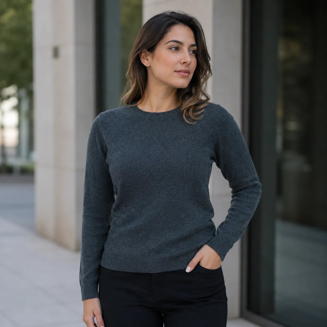 Classic Fit Round Neck Cashmere Jumper - TCG London