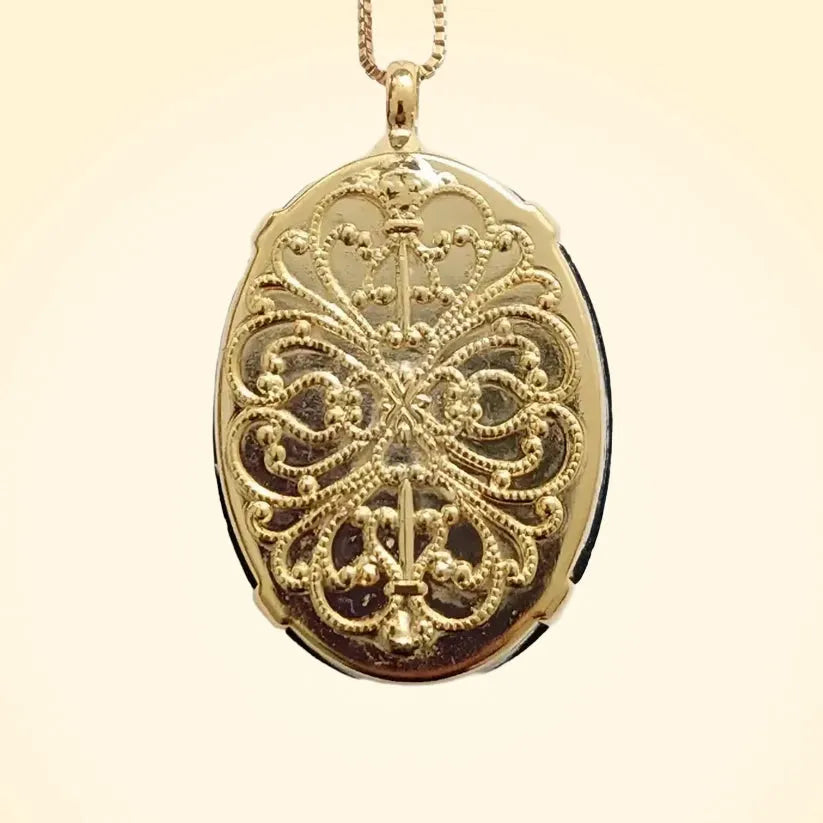 Large Oval Pendant - TCG London