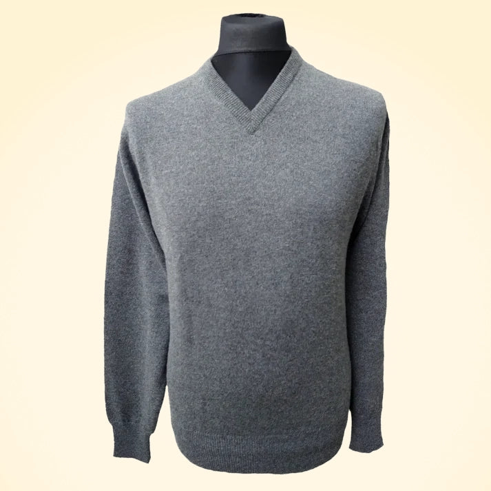 Relaxed Fit Cashmere V-Neck Jumper - TCG London