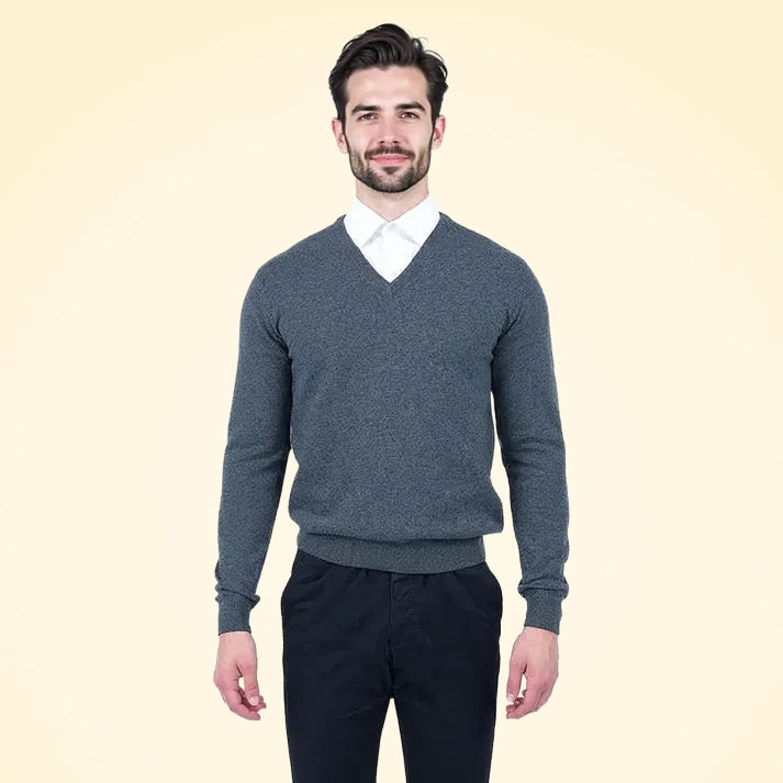 Classic Fit V-Neck Cashmere Jumper - TCG London