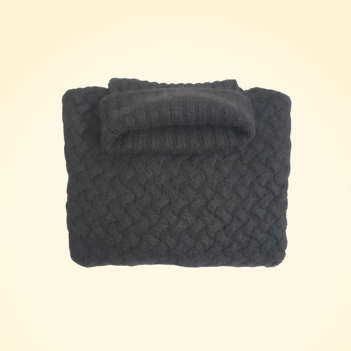 Loose Fit Cashmere Chunky Roll Neck Jumper - Classic Cable Knit - TCG London